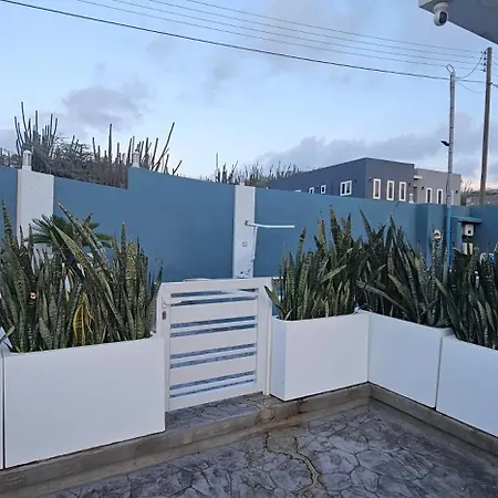 Your Private Paradise Close By The Beach!